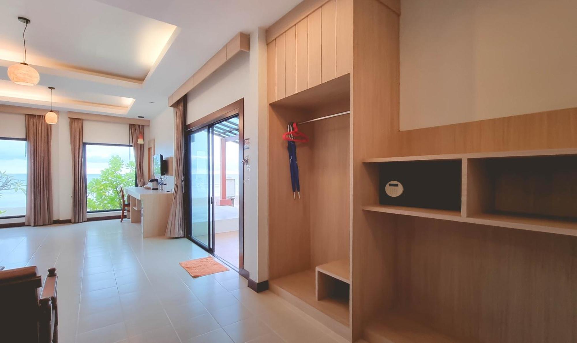 Golden Bay Cottage - Sha Extra Plus Koh Lanta Room photo
