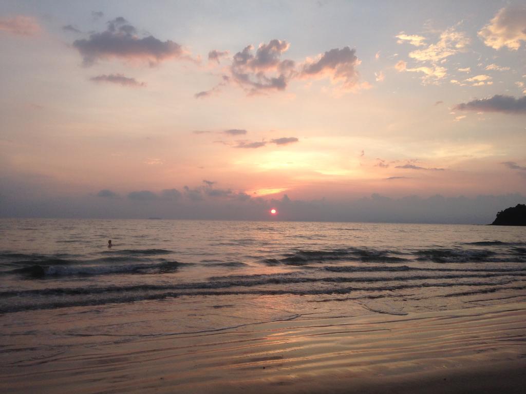 Golden Bay Cottage - Sha Extra Plus Koh Lanta Exterior photo